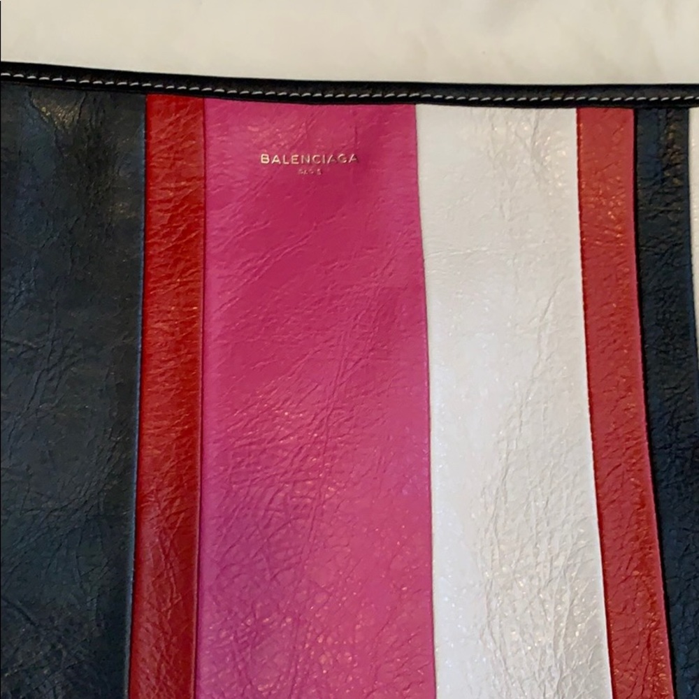Brand new balenciaga pouch - Picture 4 of 8
